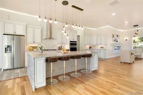 5585 Country Club Dr, Larkspur, CO 80118