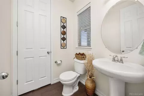8464 E 55th Pl, Denver, CO 80238 photo 8
