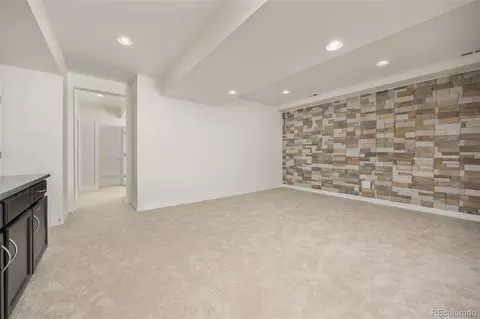 8464 E 55th Pl, Denver, CO 80238 photo 33