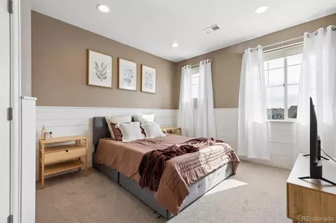 Bedroom - 20195 E Fair Ln, Centennial, CO 80016 photo 4 of 4