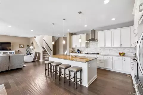 Kitchen - 20195 E Fair Ln, Centennial, CO 80016 photo 1 of 6