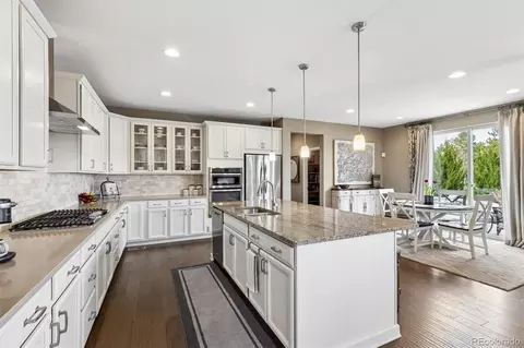 Kitchen - 20195 E Fair Ln, Centennial, CO 80016 photo 4 of 6