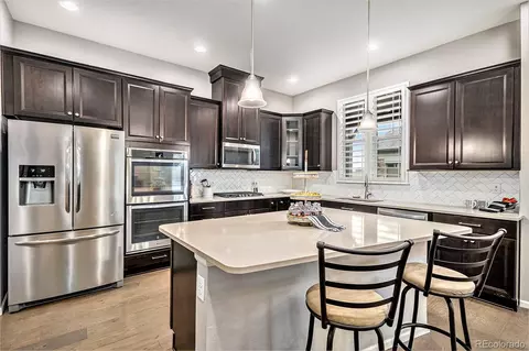 24943 E Phillips Pl, Aurora, CO 80016 photo 3