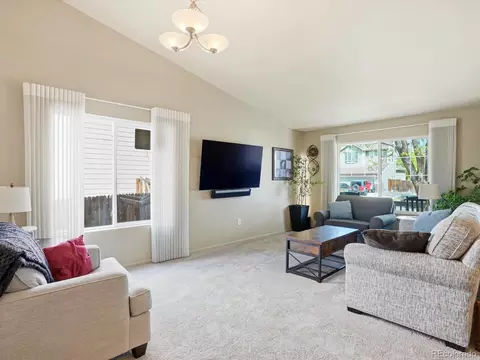 2136 E 98th Ave, Thornton, CO 80229 photo 2