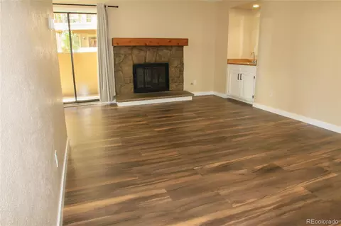 10910 W Florida Ave #502, Lakewood, CO 80232