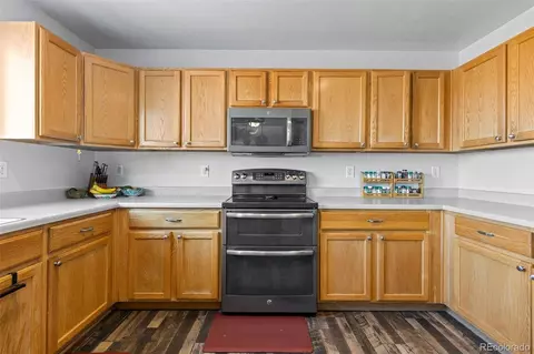Kitchen - 4527 E 94th Dr, Thornton, CO 80229 photo 5 of 7