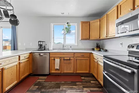 Kitchen - 4527 E 94th Dr, Thornton, CO 80229 photo 1 of 7