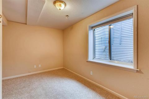 7981 E Harvard Cir, Denver, CO 80231 photo 23