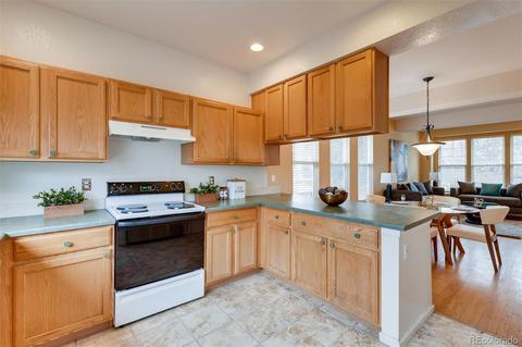 7981 E Harvard Cir, Denver, CO 80231 photo 12
