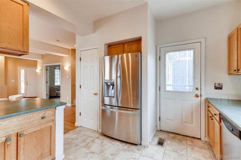 7981 E Harvard Cir, Denver, CO 80231 photo 13