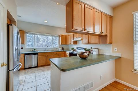 7981 E Harvard Cir, Denver, CO 80231 photo 10