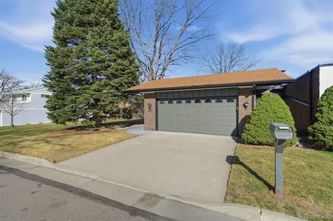 7472 W Cedar Cir, Lakewood, CO 80226