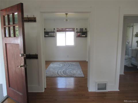 2524 Gray St, Edgewater, CO 80214 photo 2
