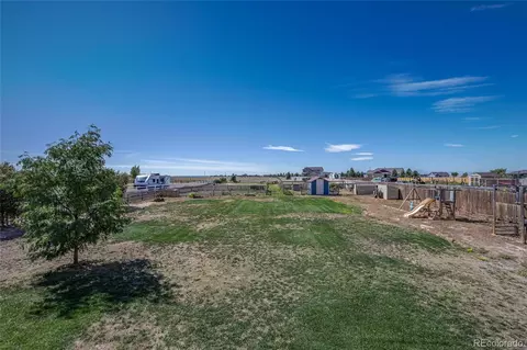 Exterior - 40806 Jade Dr, Ault, CO 80610 photo 4 of 7
