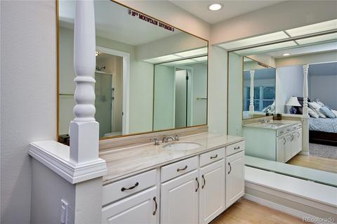 12333 E Bates Cir, Aurora, CO 80014 photo 19