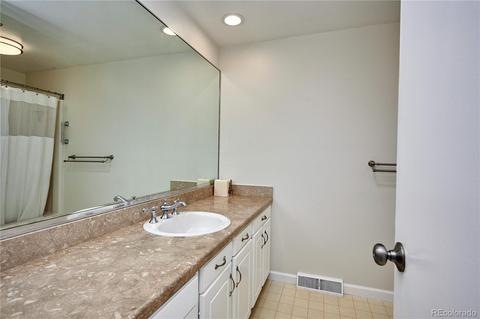 12333 E Bates Cir, Aurora, CO 80014 photo 24