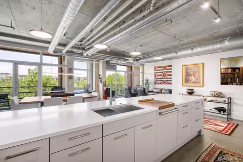 1610 Little Raven St #302, Denver, CO 80202
