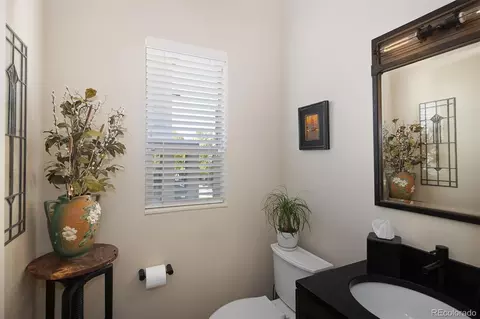Bath - 8256 E 24th Dr, Denver, CO 80238 photo 1 of 2