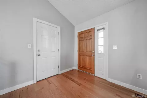 18936 E Mexico Dr, Aurora, CO 80017 photo 3