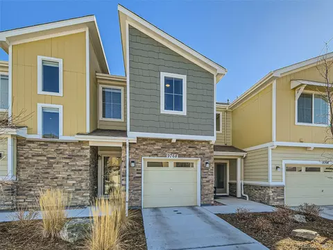 9768 Albion Ln, Thornton, CO 80229