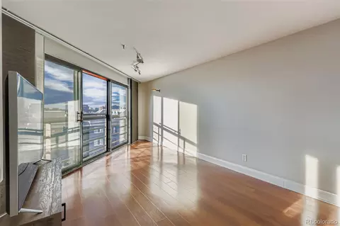 100 Park Ave W # 606, Denver, CO 80205