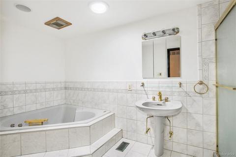 13085 Elgin Dr, Denver, CO 80239 photo 11