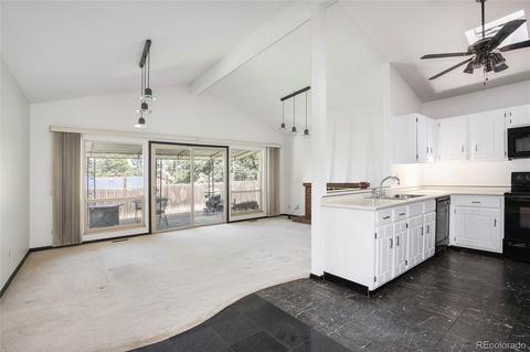 13085 Elgin Dr, Denver, CO 80239 photo 7