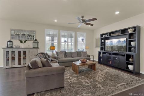 27616 E Alder Dr, Aurora, CO 80016 photo 4