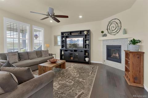 27616 E Alder Dr, Aurora, CO 80016 photo 3