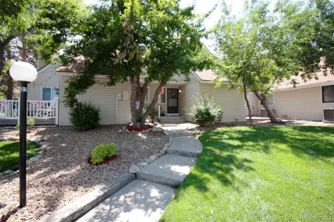 2459 S Xanadu Way #B, Aurora, CO 80014