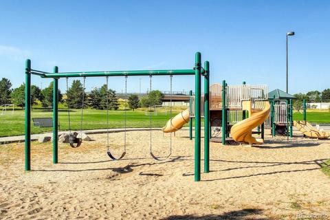 9297 E Oxford Dr, Denver, CO 80237 photo 32