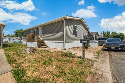 1955 Carson St, Aurora, CO 80011
