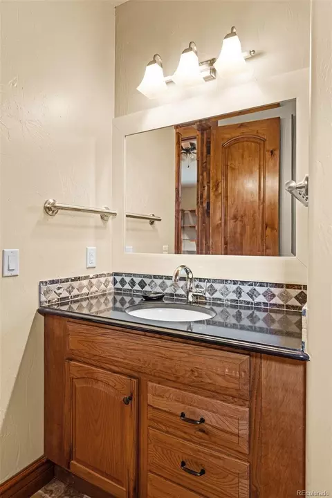 85 Pheasant Tail Ln, Silverthorne, CO 80498 photo 29