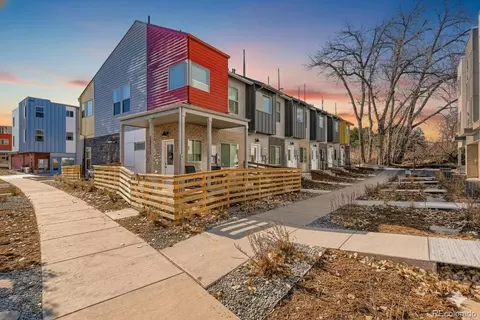 15345 W 69th Dr, Arvada, CO 80007