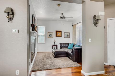8043 E Harvard Cir, Denver, CO 80231 photo 11