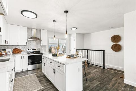 8755 Everett Cir, Arvada, CO 80005 photo 13