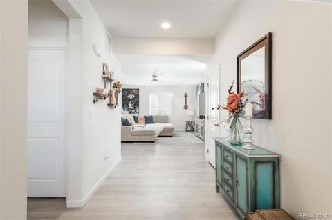 26826 E Bayaud Ave, Aurora, CO 80018 photo 2