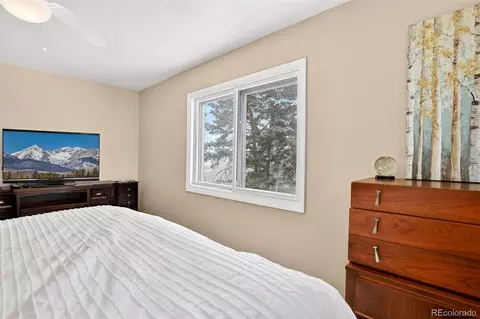 Bedroom - 25807 Snyder Ave, Conifer, CO 80433 photo 2 of 4