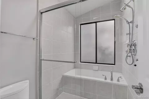 Bath - 3333 E Florida Ave #8, Denver, CO 80210 photo 2 of 2