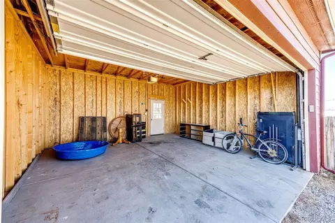 574 4th St, Bennett, CO 80102 photo 7