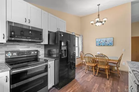 Kitchen - 18405 E Union Dr, Aurora, CO 80015 photo 3 of 4