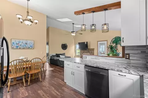 Kitchen - 18405 E Union Dr, Aurora, CO 80015 photo 4 of 4
