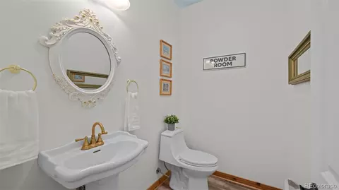 Bath - 23660 E Garrett Rd, Calhan, CO 80808 photo 2 of 5
