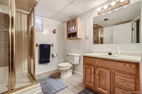 Bath - 2500 E Mexico Ave, Denver, CO 80210 photo 4 of 5