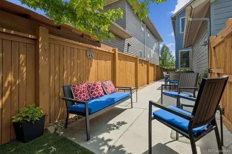 Exterior - 11399 E 25th Dr, Aurora, CO 80010 photo 6 of 8