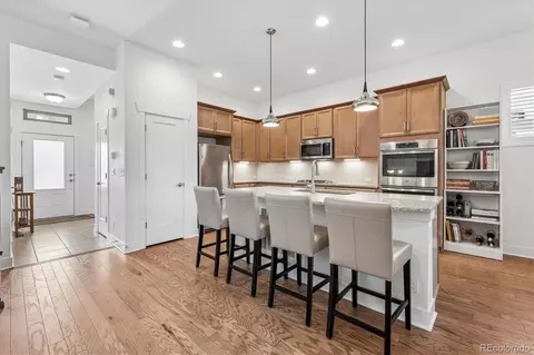 Kitchen - 11399 E 25th Dr, Aurora, CO 80010 photo 4 of 5
