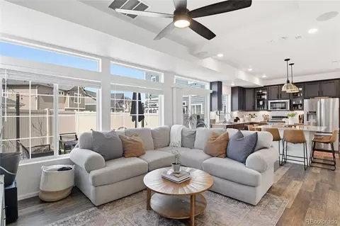 4019 N Quatar Ct, Aurora, CO 80019
