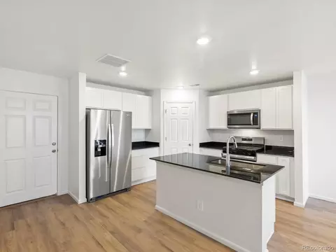21256 E 65th Dr, Aurora, CO 80019