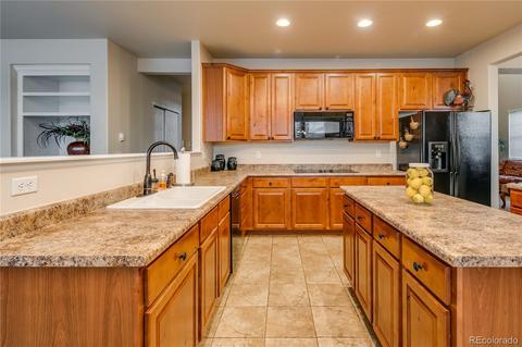 21181 E Flora Pl, Aurora, CO 80013 photo 13