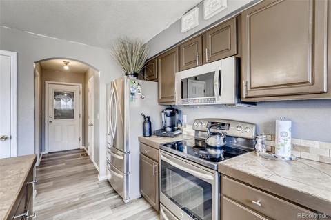 4847 Duluth Ct, Denver, CO 80239 photo 11
